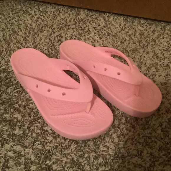 Crocs - Picture 1 of 2